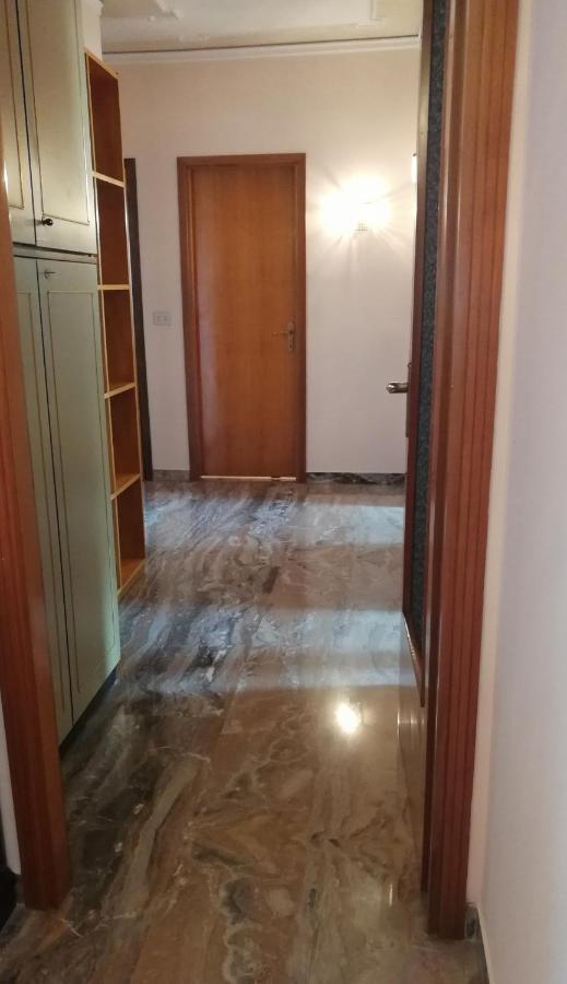 Giove Apartment Местре Екстер'єр фото